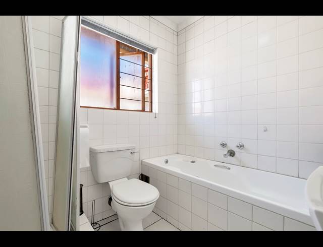 2 BEDROOM TOWNHOUSE FOR SALE IN WESTDENE